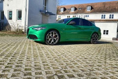 Alfa_Romeo_Giulia_3M_Green_Envy_02_1