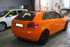 audi_a3_orange-schwarz_20111210_1877560617