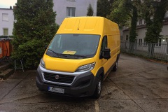 Fiat_Ducato_foliert_in_Avery_postgelb_01