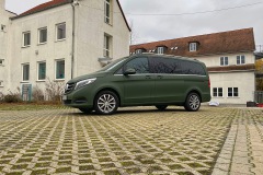 Mercedes_V_Klasse_Avery_olive_green_matt_02_1