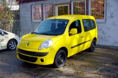 renault_berlingo_foliert_in_adacgelb_20130103_1897929056