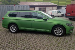 VW_Passat_foliert_in_Avery_apple_green_matte_metallic_03