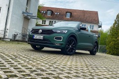 VW_T_Roc_Cabrio_3M_Matte_Pine_Green_Metallic_03_1