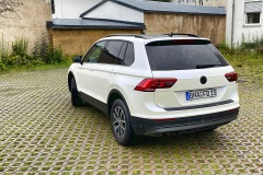 VW_Tiguan_KPMF_MATTE_BLUE_WHITE_PEARLESCENT_10_1