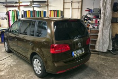 VW_Touran_foliert_in_orientbraunmetallic_02