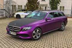 Mercedes_E_Klasse_Teckwrap_Concord_Grape_Satin_Chrome_03_1
