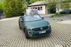 VW_T_Roc_Cabrio_3M_Matte_Pine_Green_Metallic_04_1